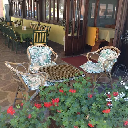 Hotel Helvetia 3*